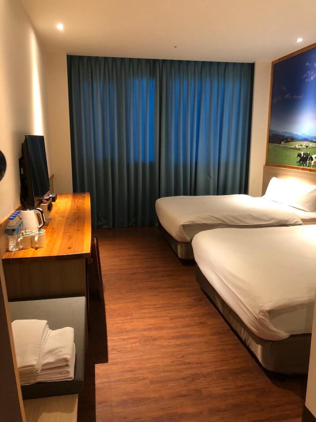 Hotel 綺麗商旅園區館 à T'ai-tung Extérieur photo